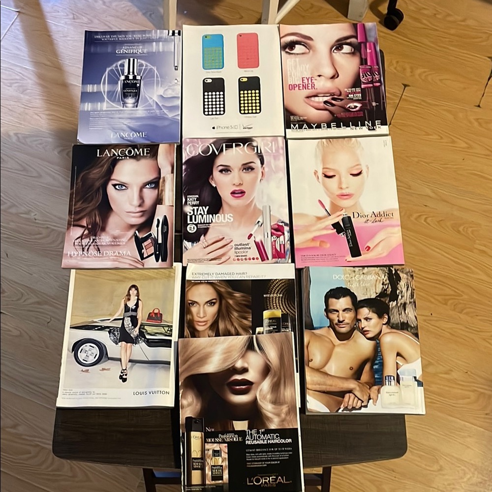 Glamour Magazine Collection - Picture 2 of 2